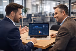 Reunión del líder de proyecto con el cliente